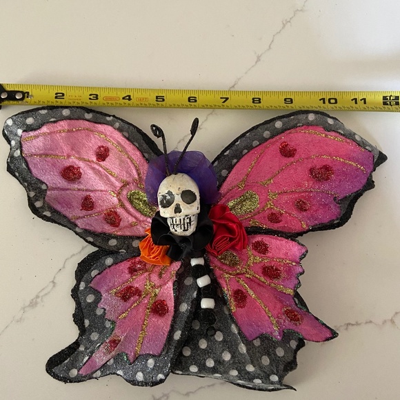 Butterfly Skull Decorative Clip Decor - Picture 5 of 8